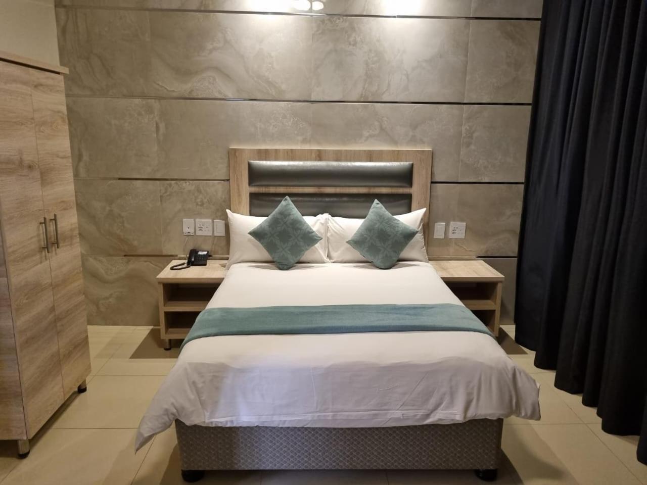 Bayside Hotel 116 West Street Durban Esterno foto